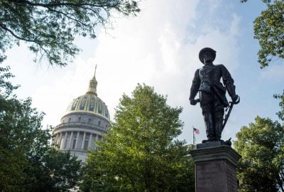 West Virginia Republicans seek to criminalize removal of Confederate statues